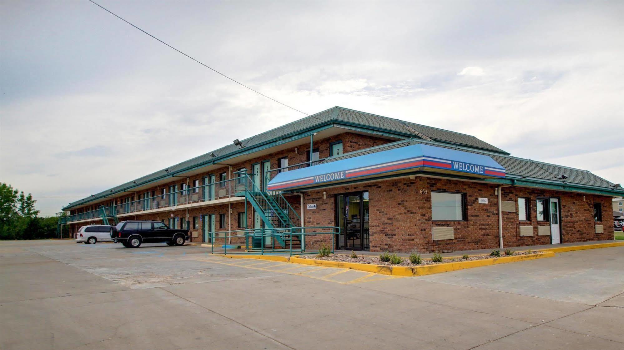 Motel 6-Salina, Ks 외부 사진