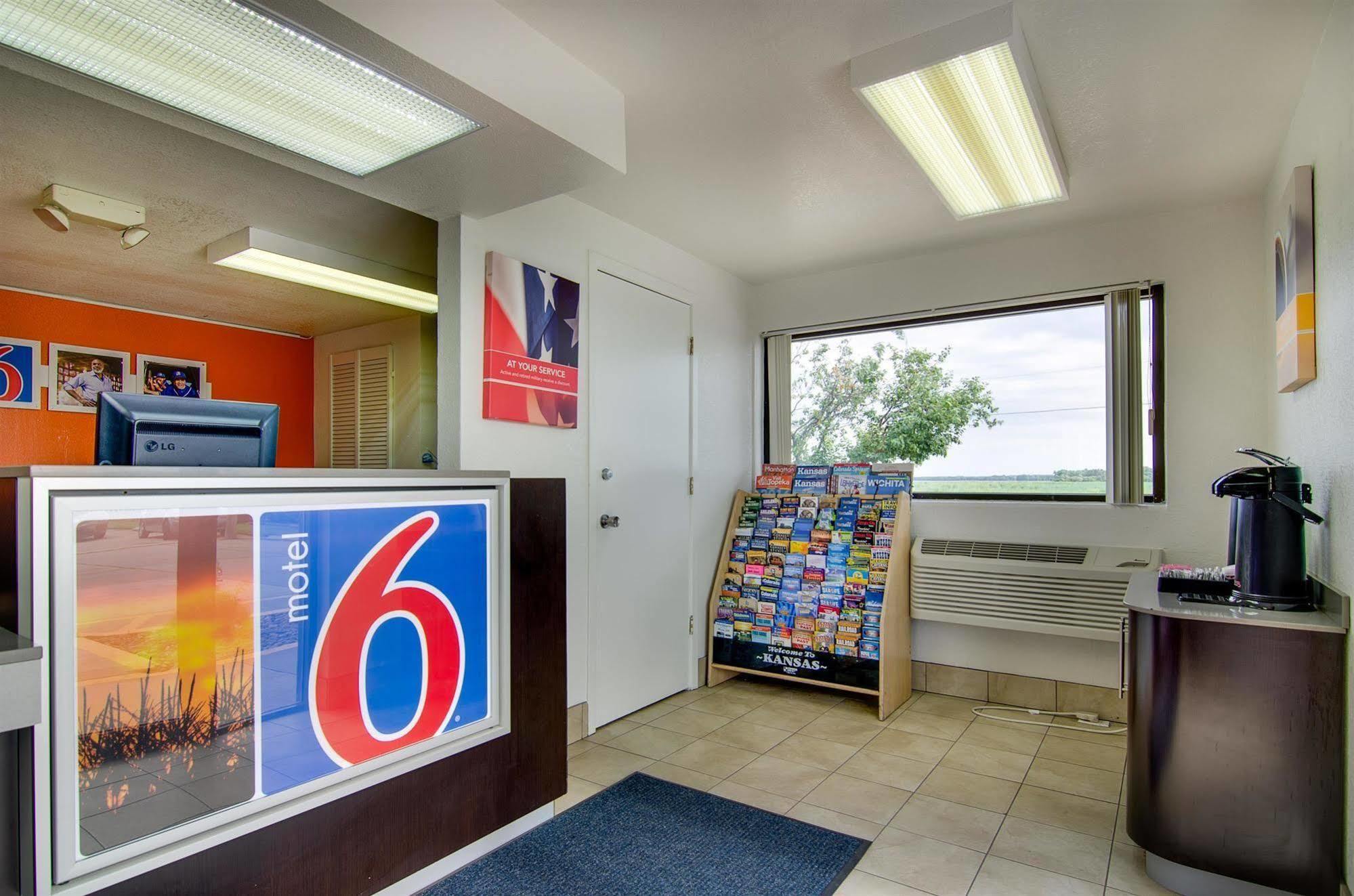 Motel 6-Salina, Ks 외부 사진
